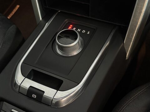 Land Rover Discovery Sport 2.0 TD4 HSE Black Auto 4WD Euro 6 (s/s) 5dr 25