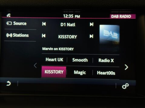 Land Rover Discovery Sport 2.0 TD4 HSE Black Auto 4WD Euro 6 (s/s) 5dr 29