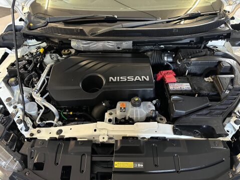 Nissan Qashqai 1.5 dCi N-Connecta Euro 6 (s/s) 5dr 35