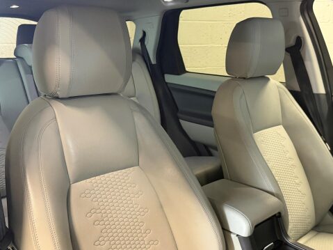 Land Rover Discovery Sport 2.0 TD4 SE Tech Auto 4WD Euro 6 (s/s) 5dr 11