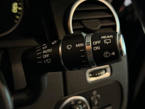 Land Rover Discovery 3.0 SD V6 Graphite Auto 4WD Euro 6 (s/s) 5dr 22