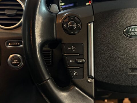 Land Rover Discovery 3.0 SD V6 Graphite Auto 4WD Euro 6 (s/s) 5dr 19