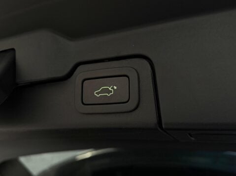 Land Rover Range Rover Evoque 2.0 TD4 Autobiography Auto 4WD Euro 6 (s/s) 5dr 44