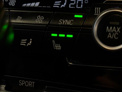 BMW 2 Series 2.0 220d M Sport Auto Euro 6 (s/s) 5dr 20