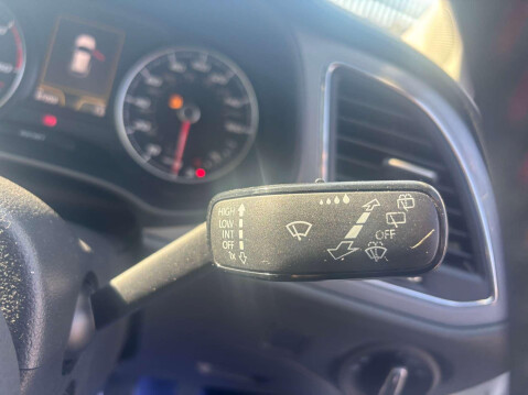 SEAT Leon TDI FR TECHNOLOGY 33
