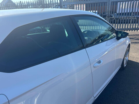 SEAT Leon TDI FR TECHNOLOGY 23