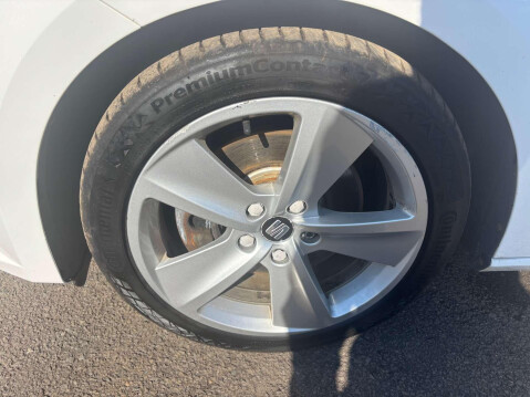 SEAT Leon TDI FR TECHNOLOGY 18