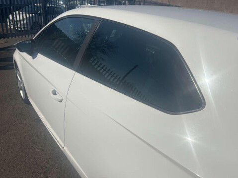 SEAT Leon TDI FR TECHNOLOGY 22