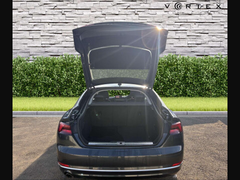 Audi A5 SPORTBACK TDI SPORT 8