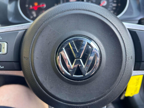 Volkswagen Golf GTD 19