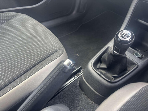 Volkswagen Up HIGH UP 32
