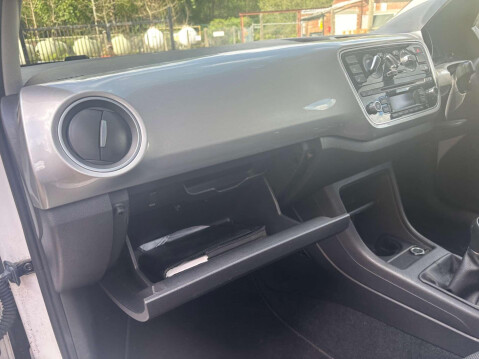 Volkswagen Up HIGH UP 49
