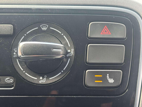 Volkswagen Up HIGH UP 48