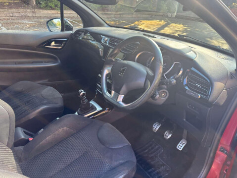 DS 3 BLUEHDI PRESTIGE S/S 34
