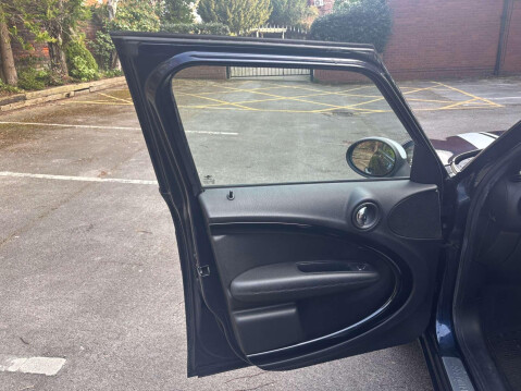 Mini Countryman COOPER SD ALL4 24