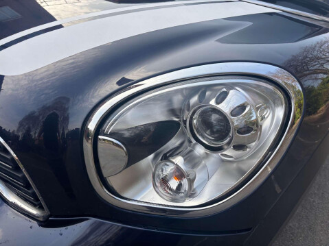 Mini Countryman COOPER SD ALL4 18