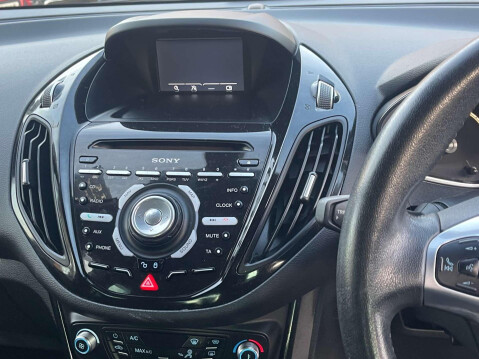 Ford B-Max TITANIUM 12