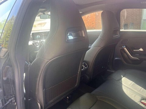 Mercedes-Benz CLA Class CLA 220 D AMG LINE PREMIUM PLUS 31