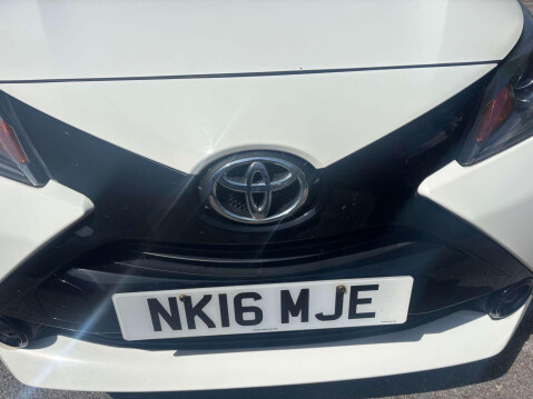 Toyota Aygo VVT-I X-PLAY 12