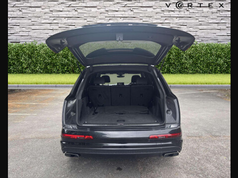Audi Q7 TDI QUATTRO S LINE 8