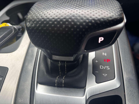 Audi Q7 TDI QUATTRO S LINE 26