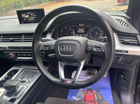 Audi Q7 TDI QUATTRO S LINE 46