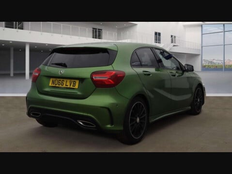 Mercedes-Benz A Class A 200 D AMG LINE PREMIUM 4