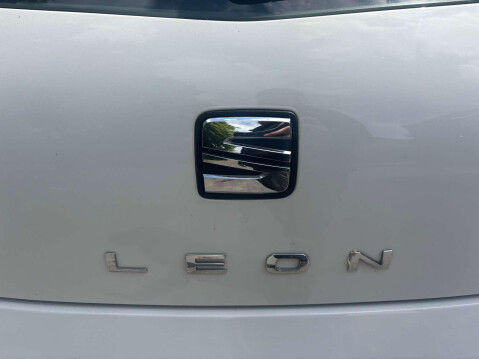 SEAT Leon TSI SE TECHNOLOGY 15