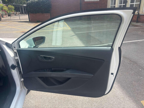 SEAT Leon TSI SE TECHNOLOGY 22
