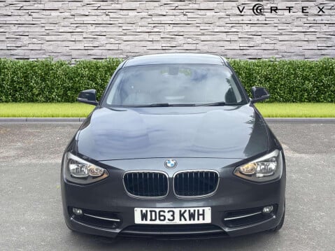 BMW 1 Series 118D SPORT 2