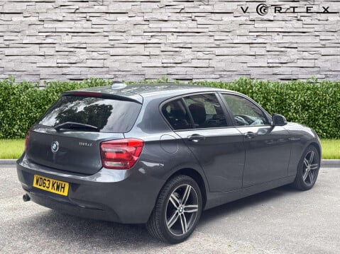 BMW 1 Series 118D SPORT 9