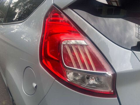 Ford Fiesta 1.6 Fiesta ST200 3dr 15