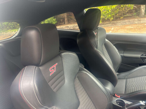 Ford Fiesta 1.6 Fiesta ST200 3dr 32