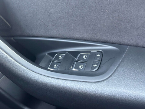 Audi A6 2.0 A6 S Line TDI Ultra Semi-Auto 5dr 56