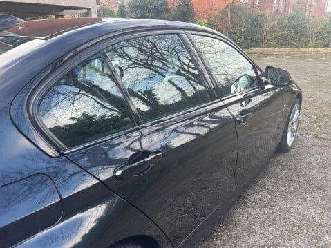 BMW 3 Series 3.0 330d xDrive M Sport Auto 4WD 4dr 11