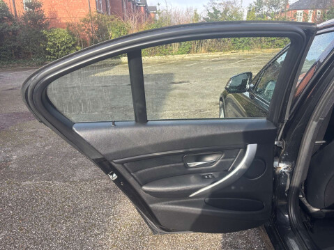 BMW 3 Series 3.0 330d xDrive M Sport Auto 4WD 4dr 22