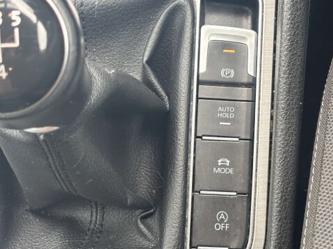 Volkswagen Golf SV 1.6 Golf SV SE TDI 5dr 24