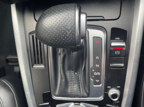 Audi Q5 2.0 Q5 S Line+ TDI Quattro Auto 4WD 5dr 30