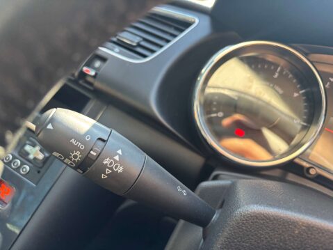 Peugeot 3008 1.6 3008 Allure HDi 5dr 41