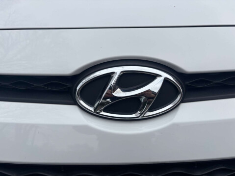 Hyundai i10 1.2 I10 SE 5dr 49