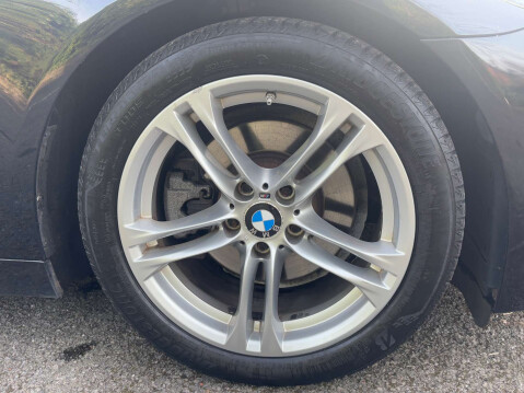BMW 5 Series 2.0 520d M Sport Auto 5dr 13