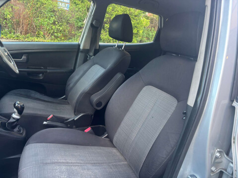 Kia Venga 1.4 Venga 2 EcoDynamics CRDI 5dr 27