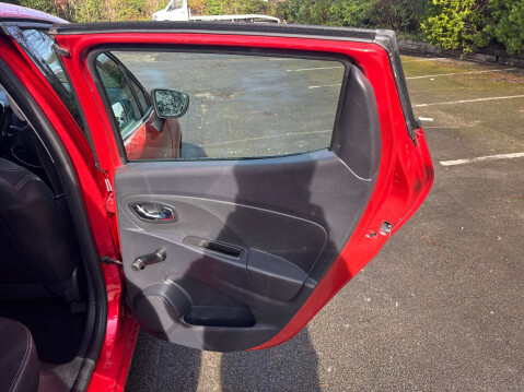 Renault Clio 1.1 Clio Dynamique MediaNav 5dr 26