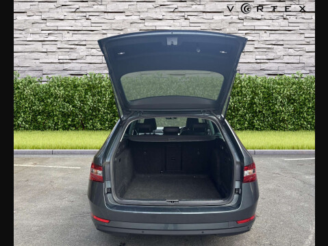 Skoda Superb 1.5 Superb SE Technology TSI 5dr 8