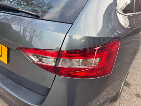 Skoda Superb 1.5 Superb SE Technology TSI 5dr 18