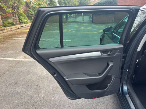 Skoda Superb 1.5 Superb SE Technology TSI 5dr 20