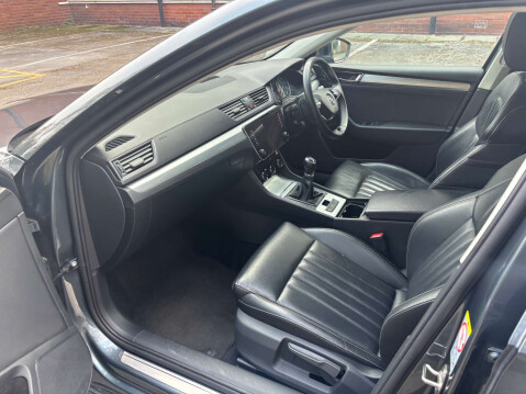 Skoda Superb 1.5 Superb SE Technology TSI 5dr 25