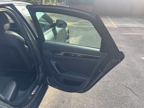 Audi A4 2.0 A4 Black Edition TDI 4dr 21