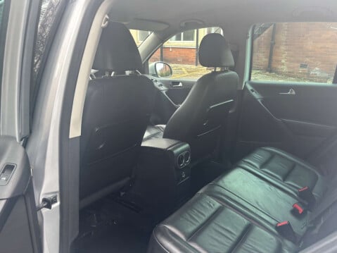 Volkswagen Tiguan 2.0 Tiguan Sport TDI 4Motion 140 4WD 5dr 28