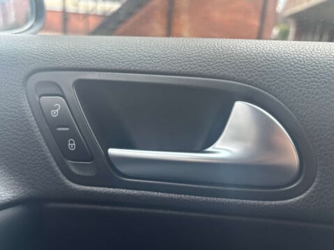 Volkswagen Tiguan 2.0 Tiguan Sport TDI 4Motion 140 4WD 5dr 44